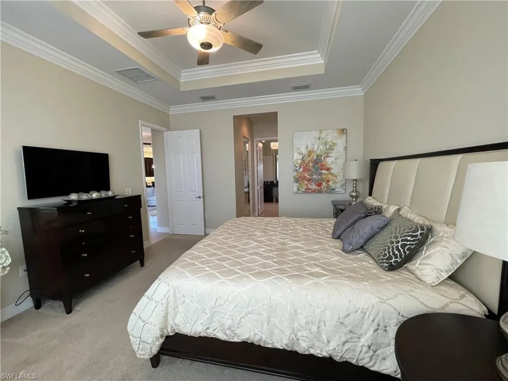 3326 Baltic Drive Naples, FL 34119