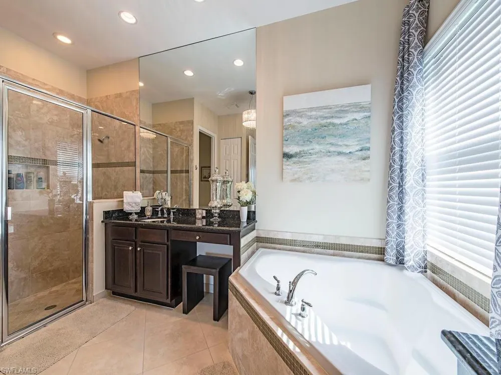 3326 Baltic Drive Naples, FL 34119