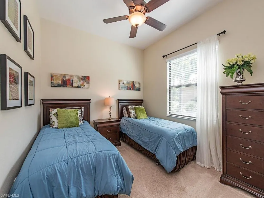 3326 Baltic Drive Naples, FL 34119
