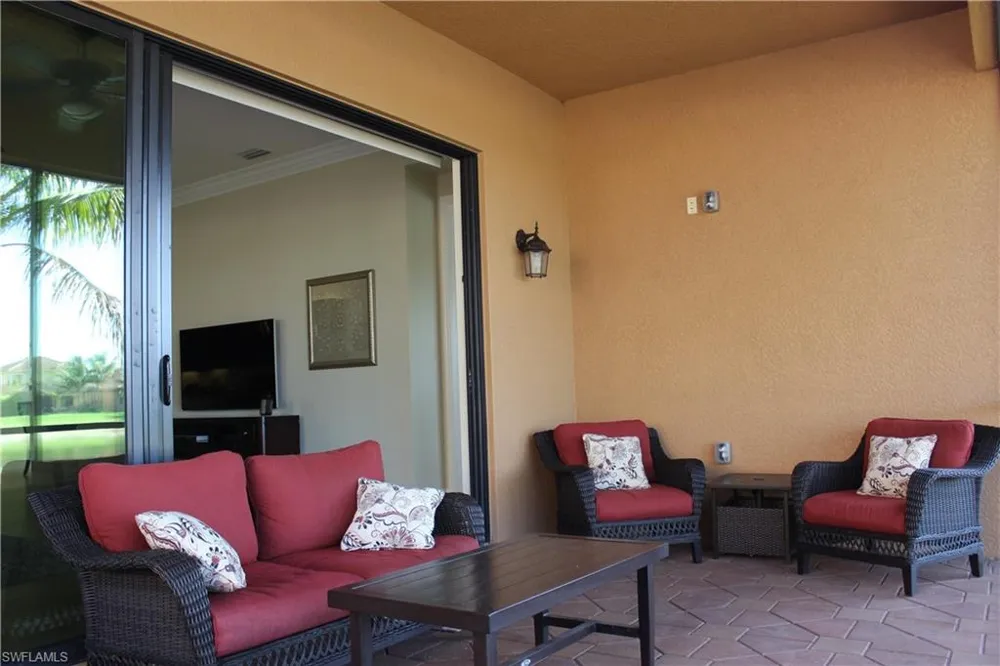 3326 Baltic Drive Naples, FL 34119