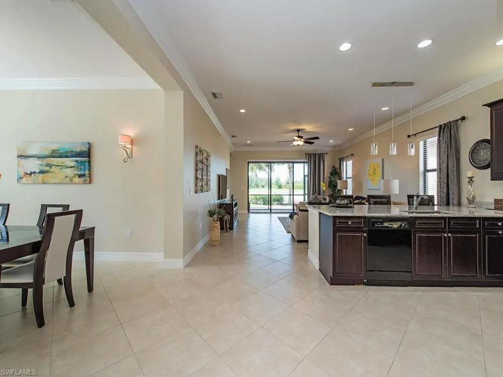 3326 Baltic Drive Naples, FL 34119