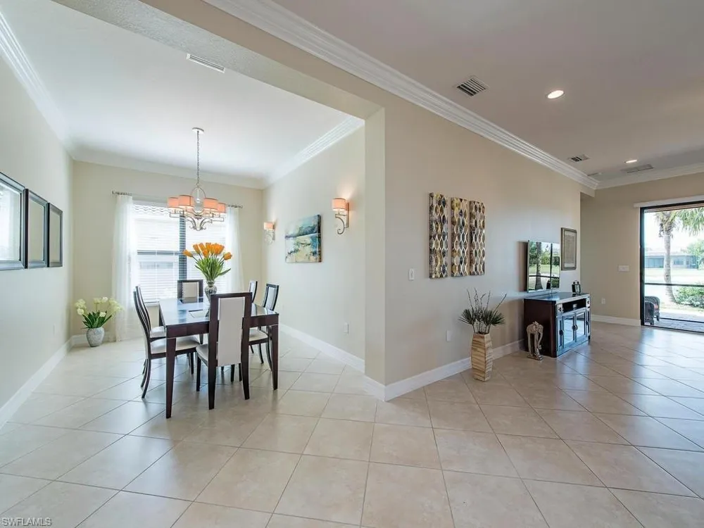 3326 Baltic Drive Naples, FL 34119