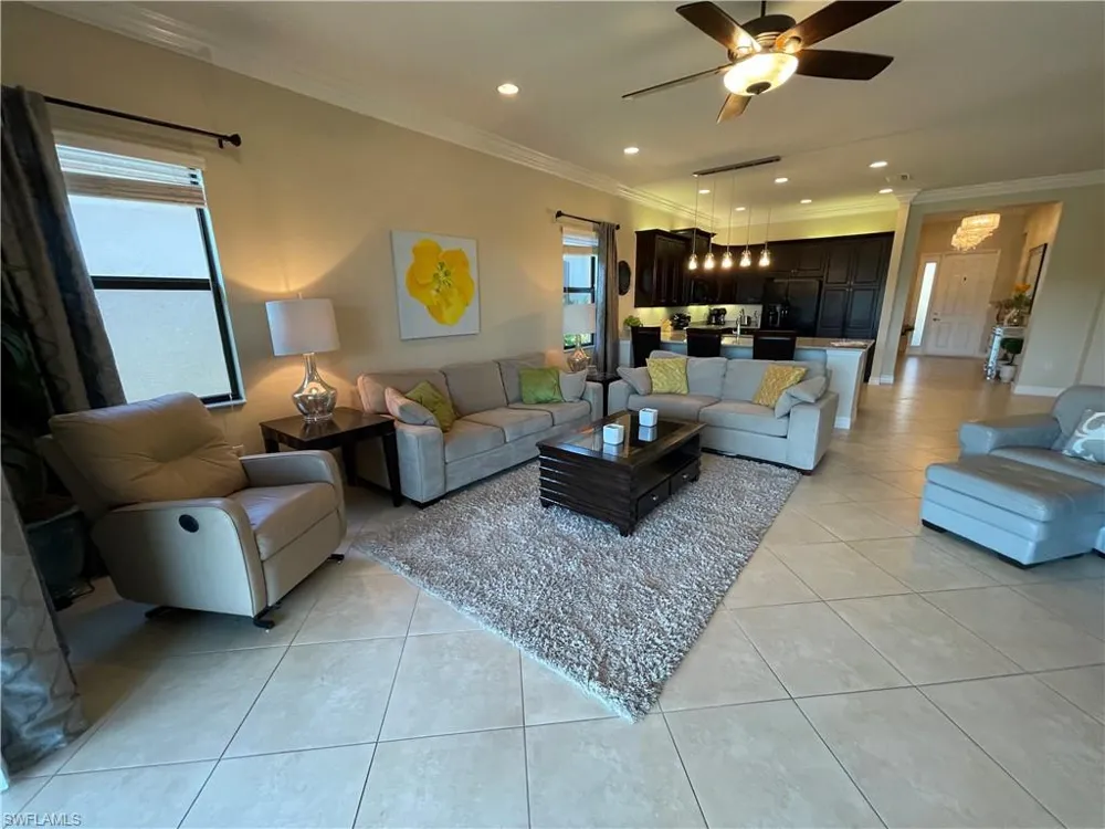 3326 Baltic Drive Naples, FL 34119