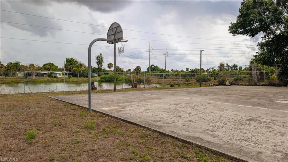 7640 Morgan Jones Drive North Fort Myers, FL 33917