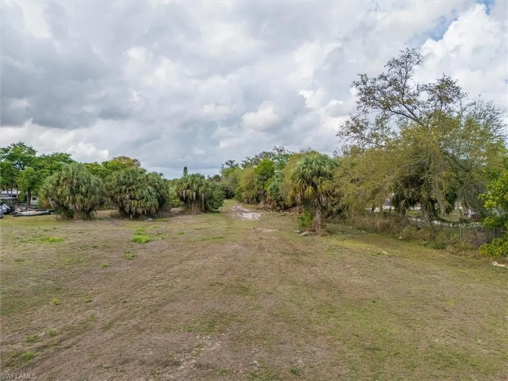 7640 Morgan Jones Drive North Fort Myers, FL 33917