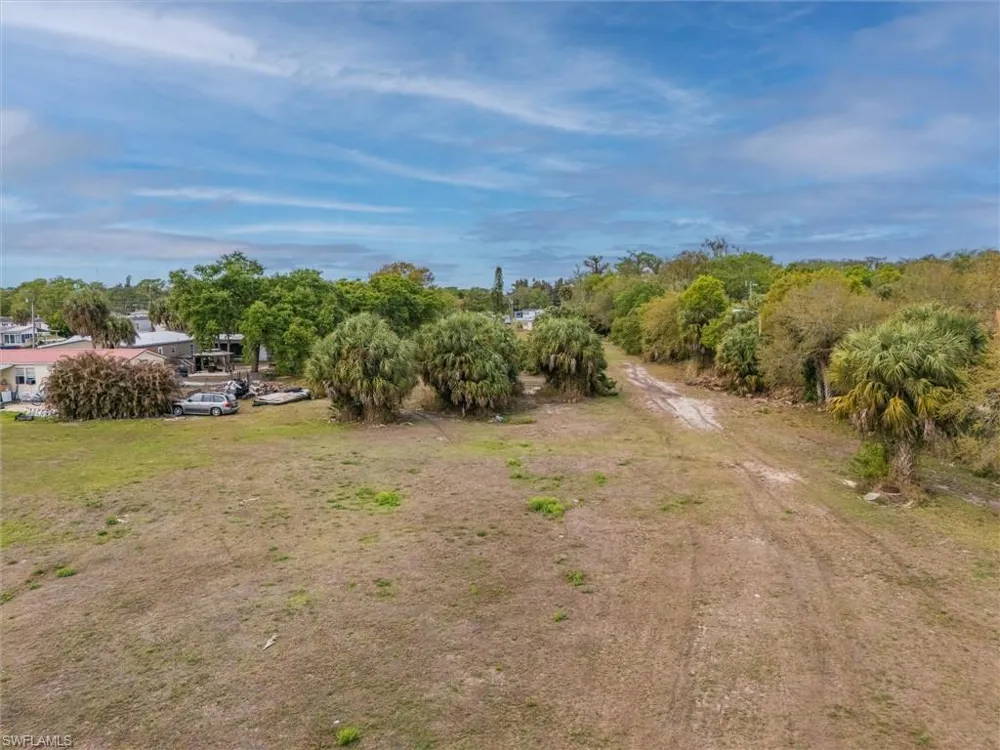 7640 Morgan Jones Drive North Fort Myers, FL 33917