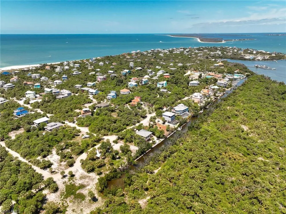 671 Rum Road Upper Captiva, FL 33924