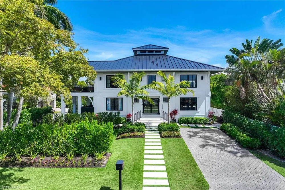 1355 4th Street S Naples, FL 34102