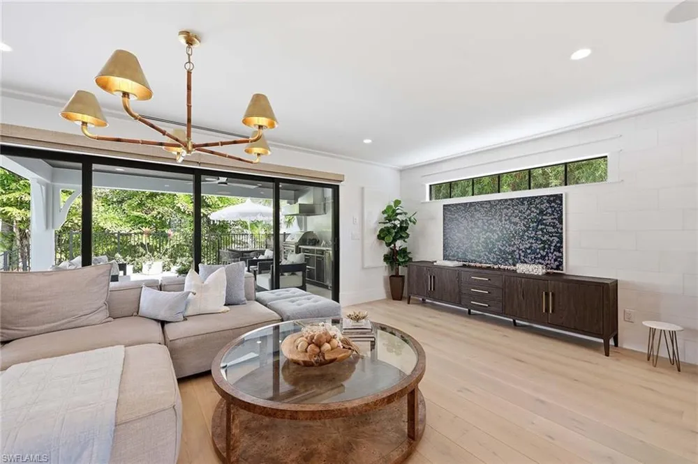 1355 4th Street S Naples, FL 34102