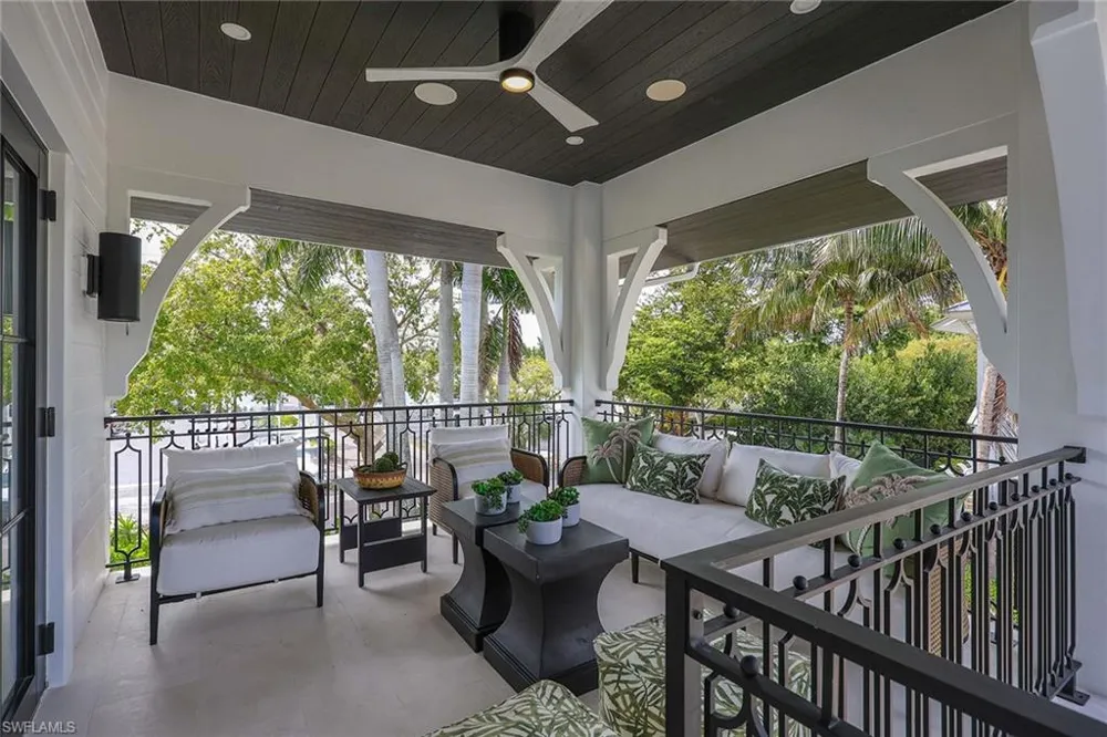 1355 4th Street S Naples, FL 34102