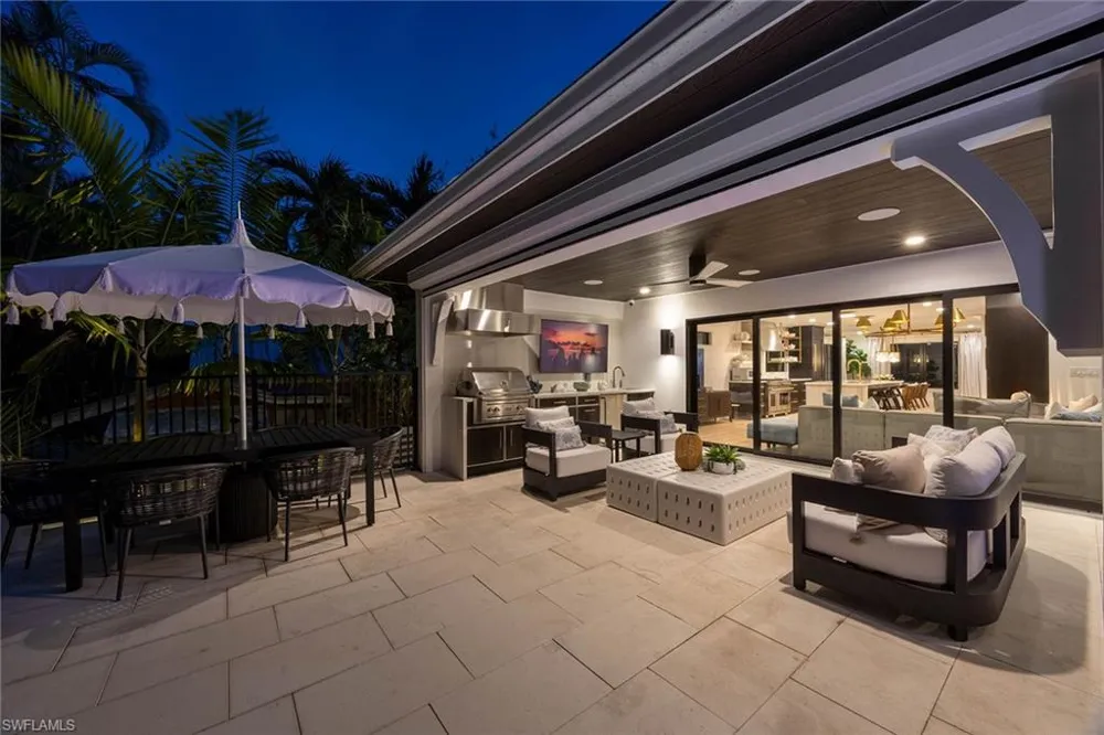 1355 4th Street S Naples, FL 34102