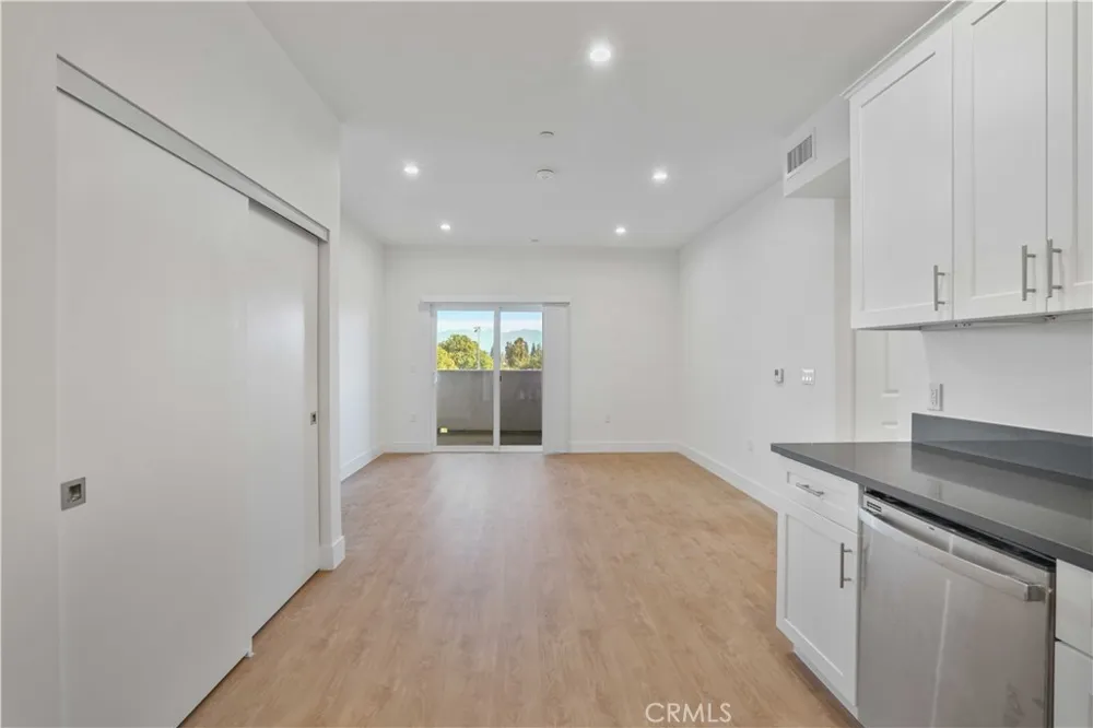 8750 Sepulveda Boulevard #502 North Hills, CA 91343
