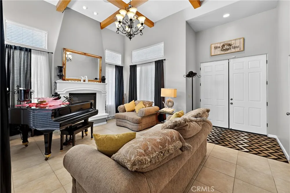 8815 Laguna Chowchilla, CA 93610