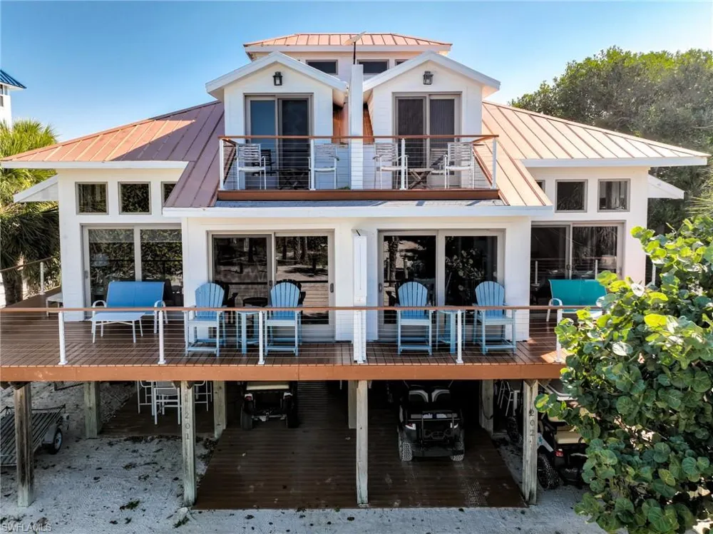 543 Gulf Lane Upper Captiva, FL 33924