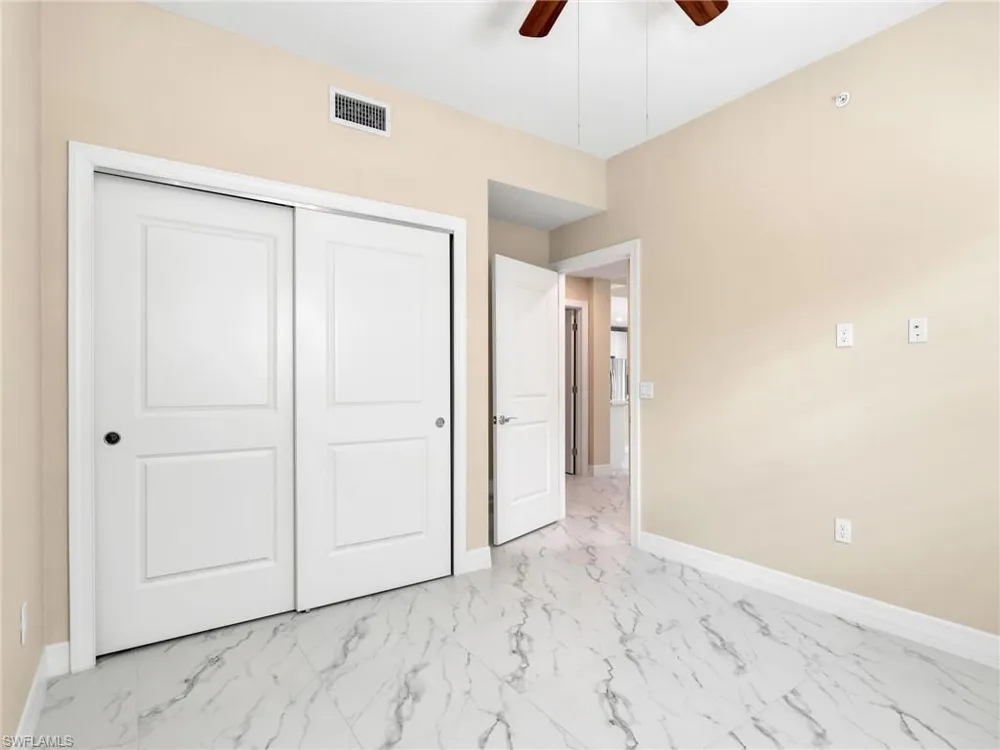 257 Indies Dr E #102 Naples, FL 34114
