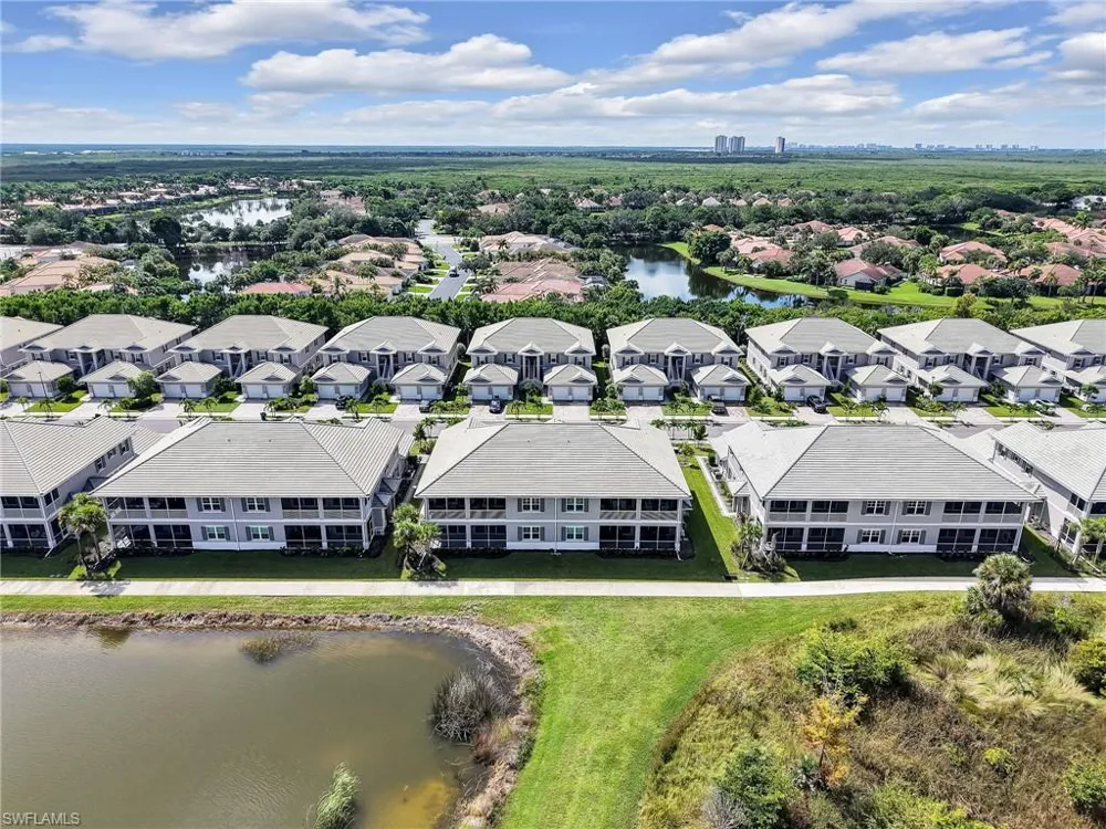 257 Indies Dr E #102 Naples, FL 34114