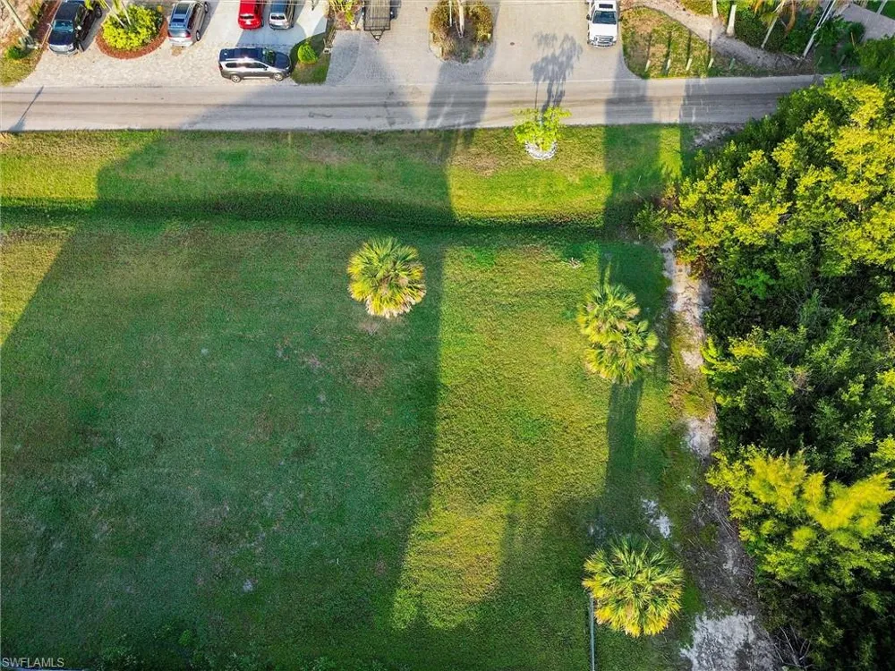 3716 Margina Circle Bonita Springs, FL 34134