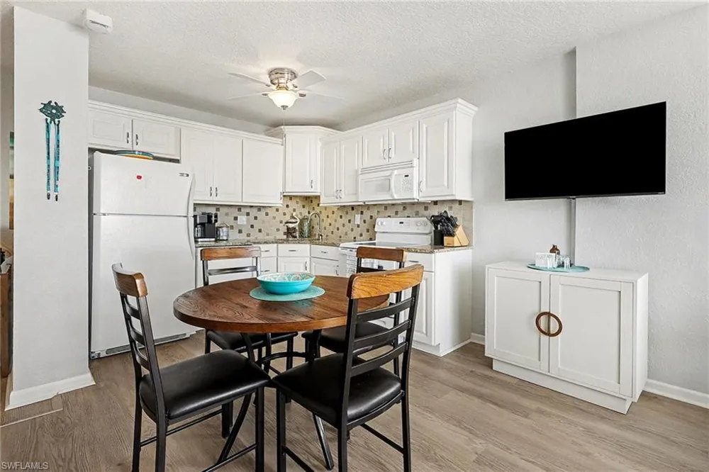7330 Estero Boulevard #906 Fort Myers Beach, FL 33931