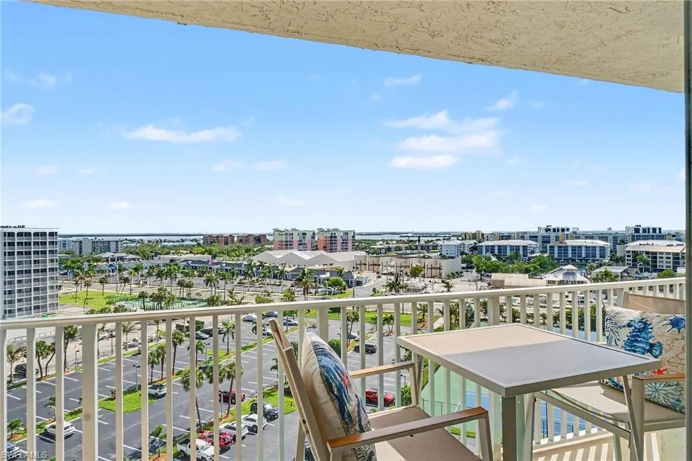 7330 Estero Boulevard #906 Fort Myers Beach, FL 33931