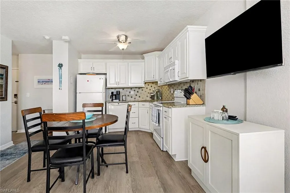 7330 Estero Boulevard #906 Fort Myers Beach, FL 33931
