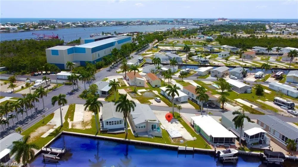 107 Blackbeard Way Fort Myers Beach, FL 33931