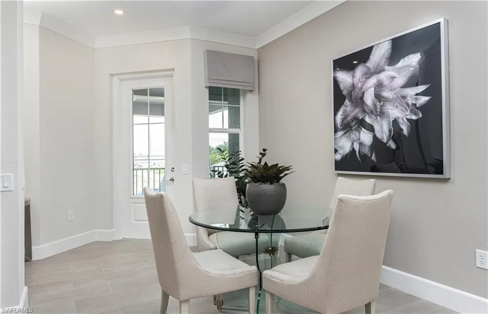 298 Indies Drive E #202 Naples, FL 34114