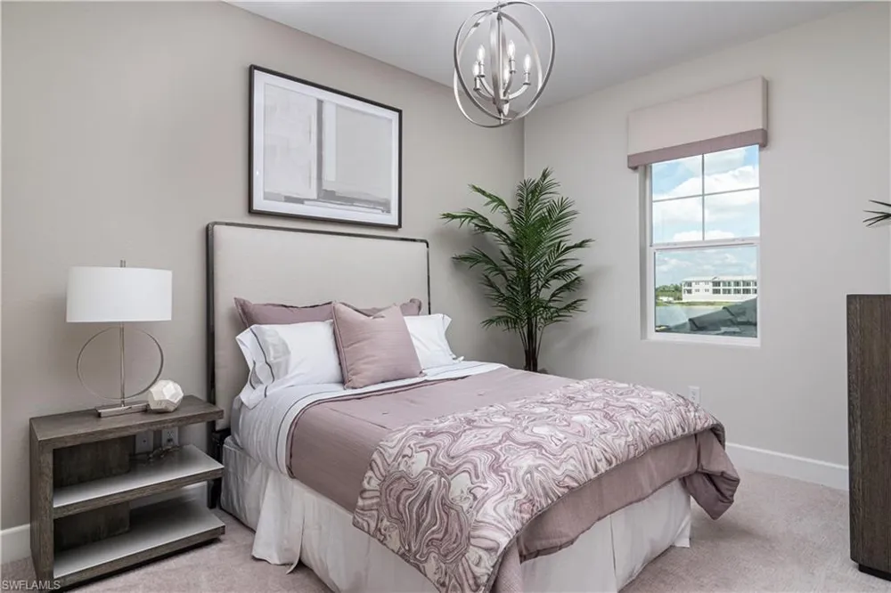 298 Indies Drive E #202 Naples, FL 34114