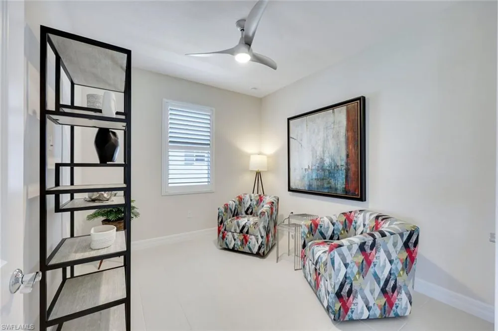 273 Indies Drive E #202 Naples, FL 34114