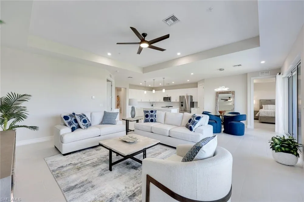 273 Indies Drive E #202 Naples, FL 34114