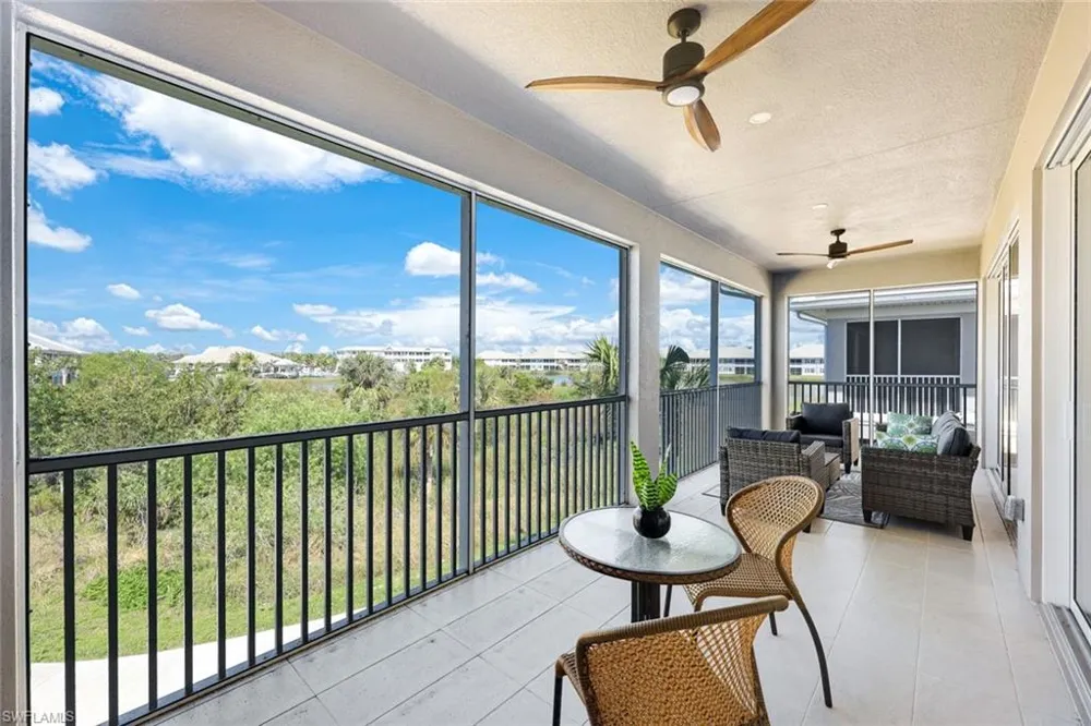 273 Indies Drive E #202 Naples, FL 34114