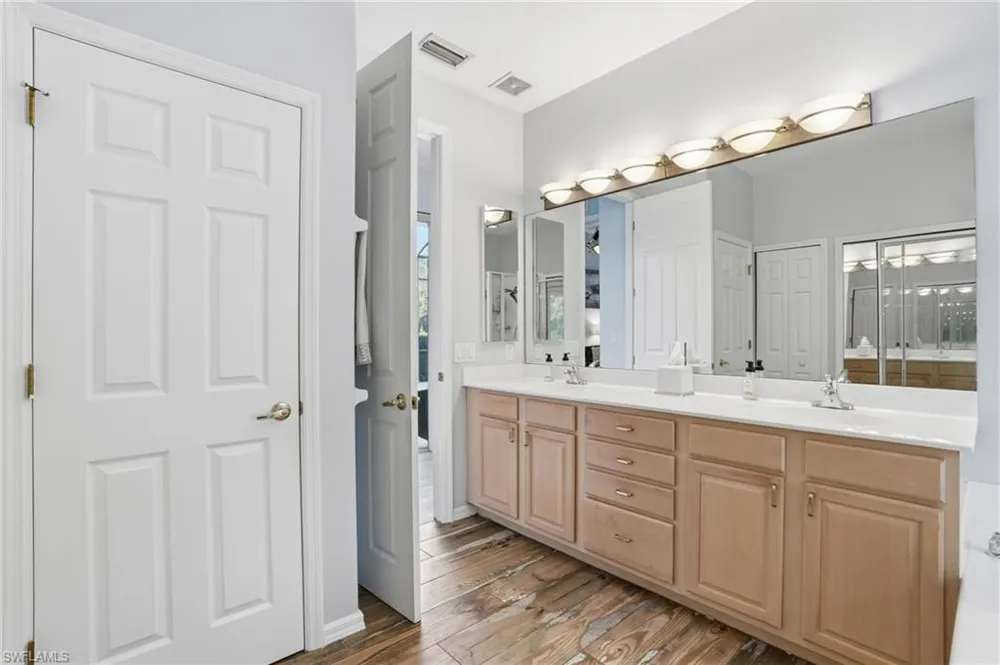 17801 Modena Road Miromar Lakes, FL 33913