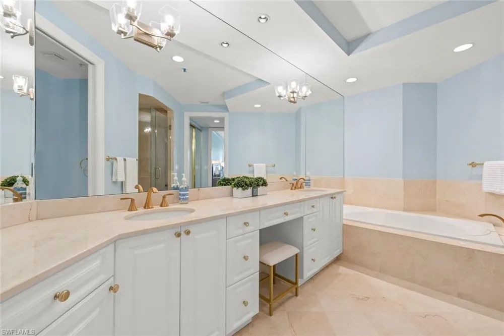 5669 Baltusrol Court #2A Sanibel, FL 33957
