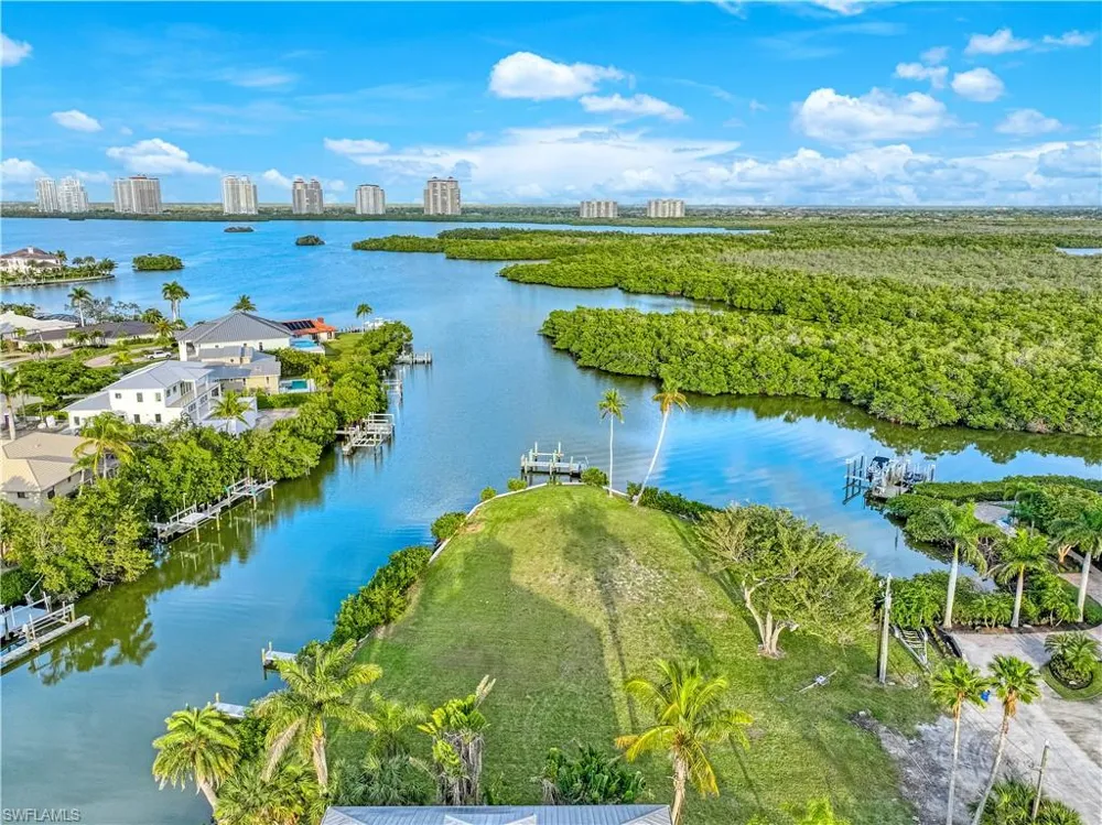 5950 Carol Court Bonita Springs, FL 34134