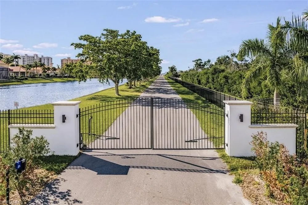 14040 Schultz Road Fort Myers, FL 33908