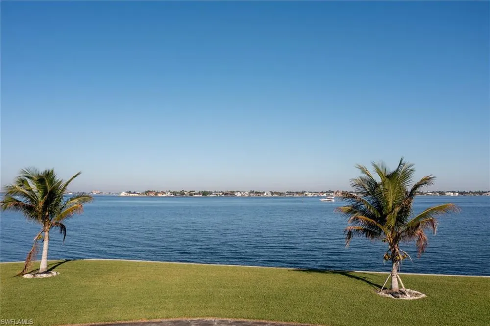 14040 Schultz Road Fort Myers, FL 33908