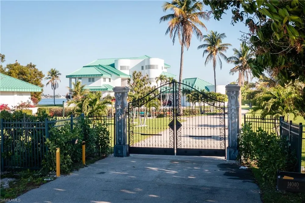 14040 Schultz Road Fort Myers, FL 33908