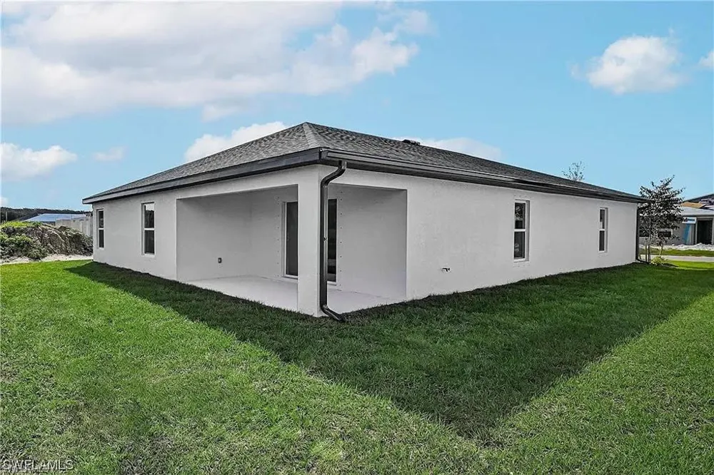 852 Franklin Court Immokalee, FL 34142