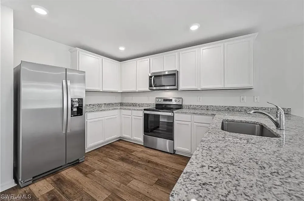 852 Franklin Court Immokalee, FL 34142