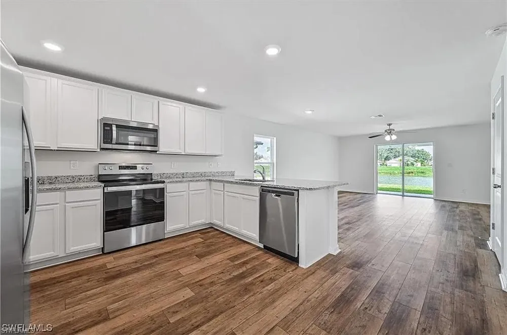 852 Franklin Court Immokalee, FL 34142