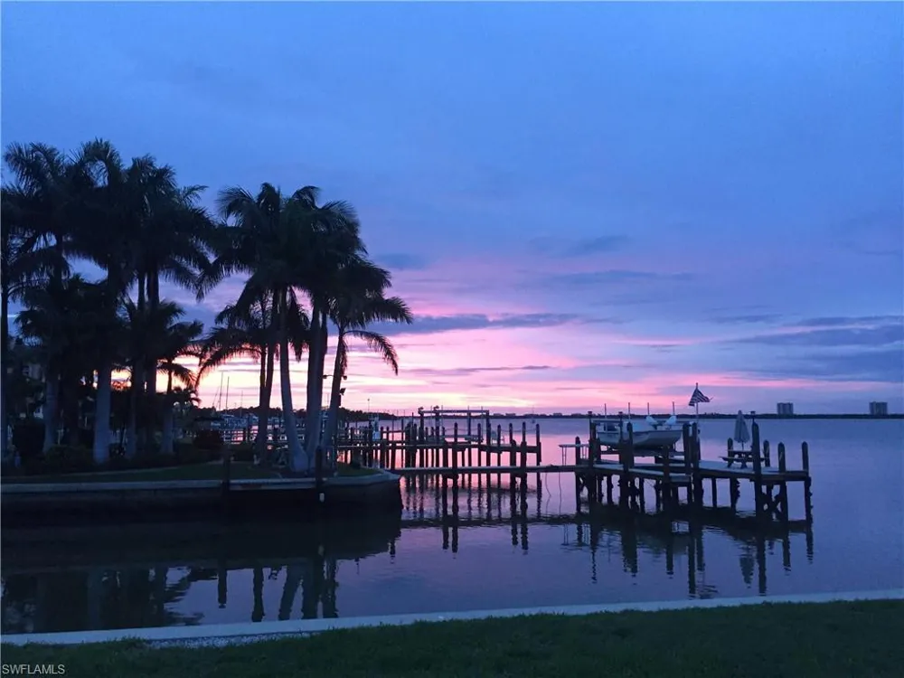 507 Carlos Circle Fort Myers Beach, FL 33931