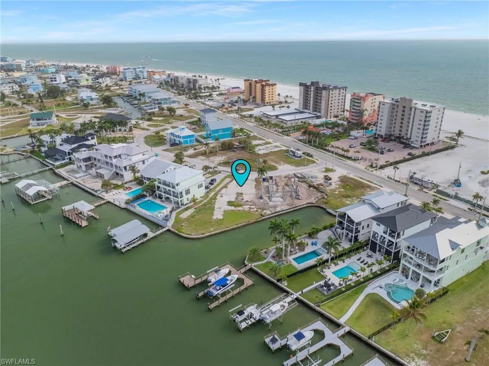 507 Carlos Circle Fort Myers Beach, FL 33931