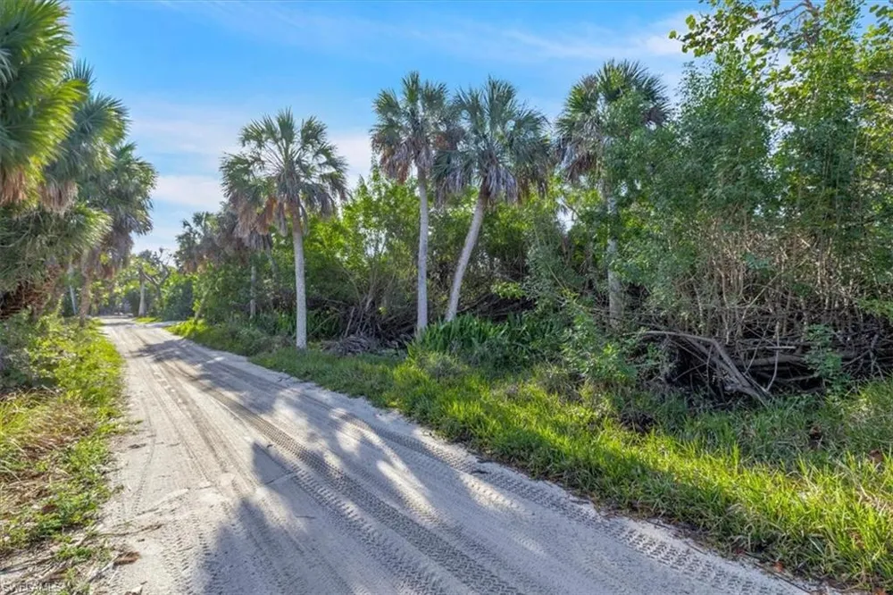 4521 Oro Pesos Lane Captiva, FL 33924