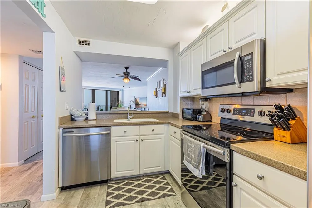 320 Seaview Court #2004 Marco Island, FL 34145