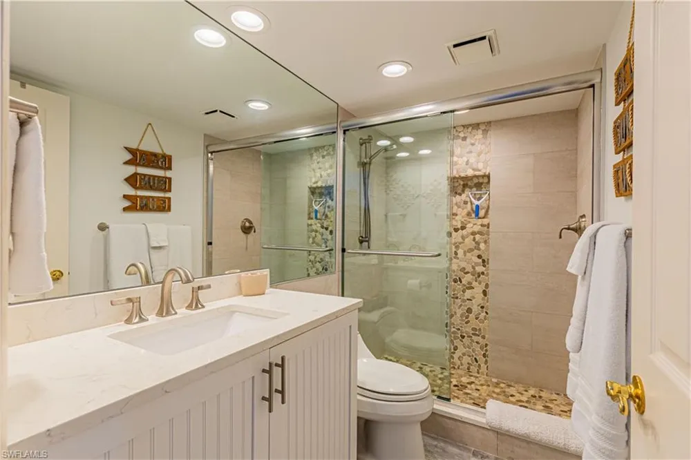 320 Seaview Court #2004 Marco Island, FL 34145