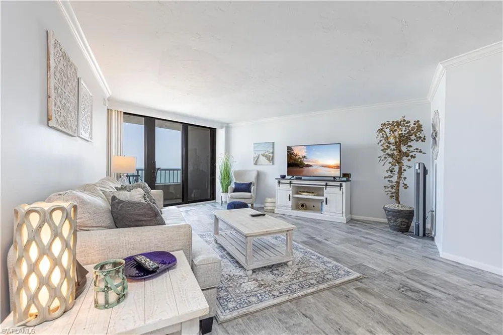 320 Seaview Court #2004 Marco Island, FL 34145