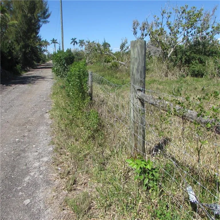 13171 Samadani Lane Bokeelia, FL 33922