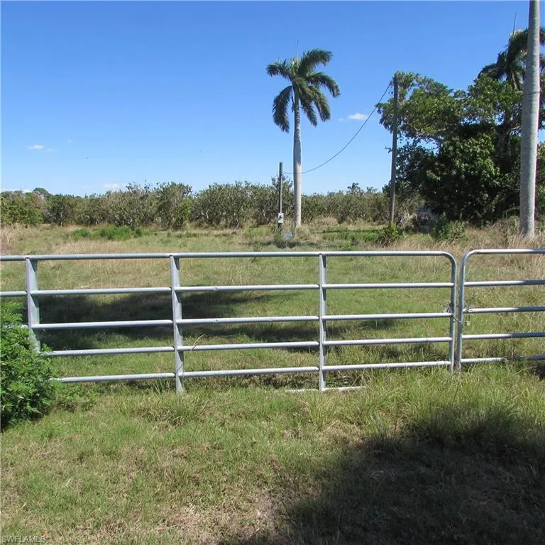 13171 Samadani Lane Bokeelia, FL 33922