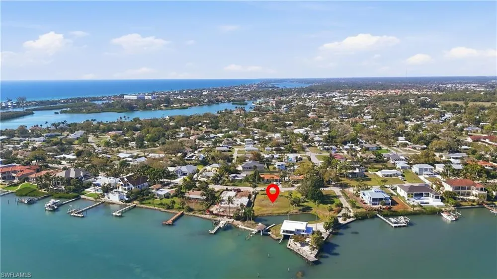 Bayview Parkway Nokomis, FL 34275