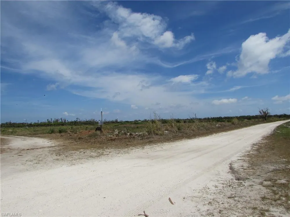 13350 Stringfellow Road Bokeelia, FL 33922