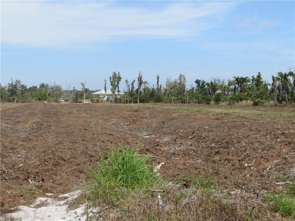 13350 Stringfellow Road Bokeelia, FL 33922